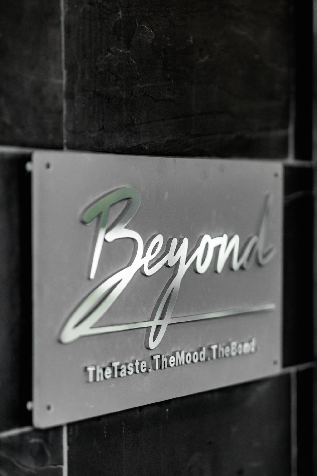 B The Hotel Sfantu Gheorghe  Luaran gambar
